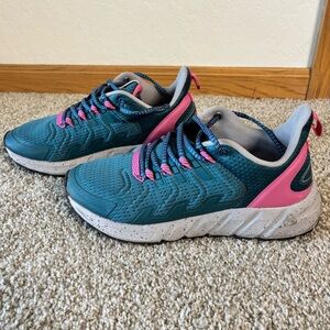 Avia Women's Teal and Pink Sneakers